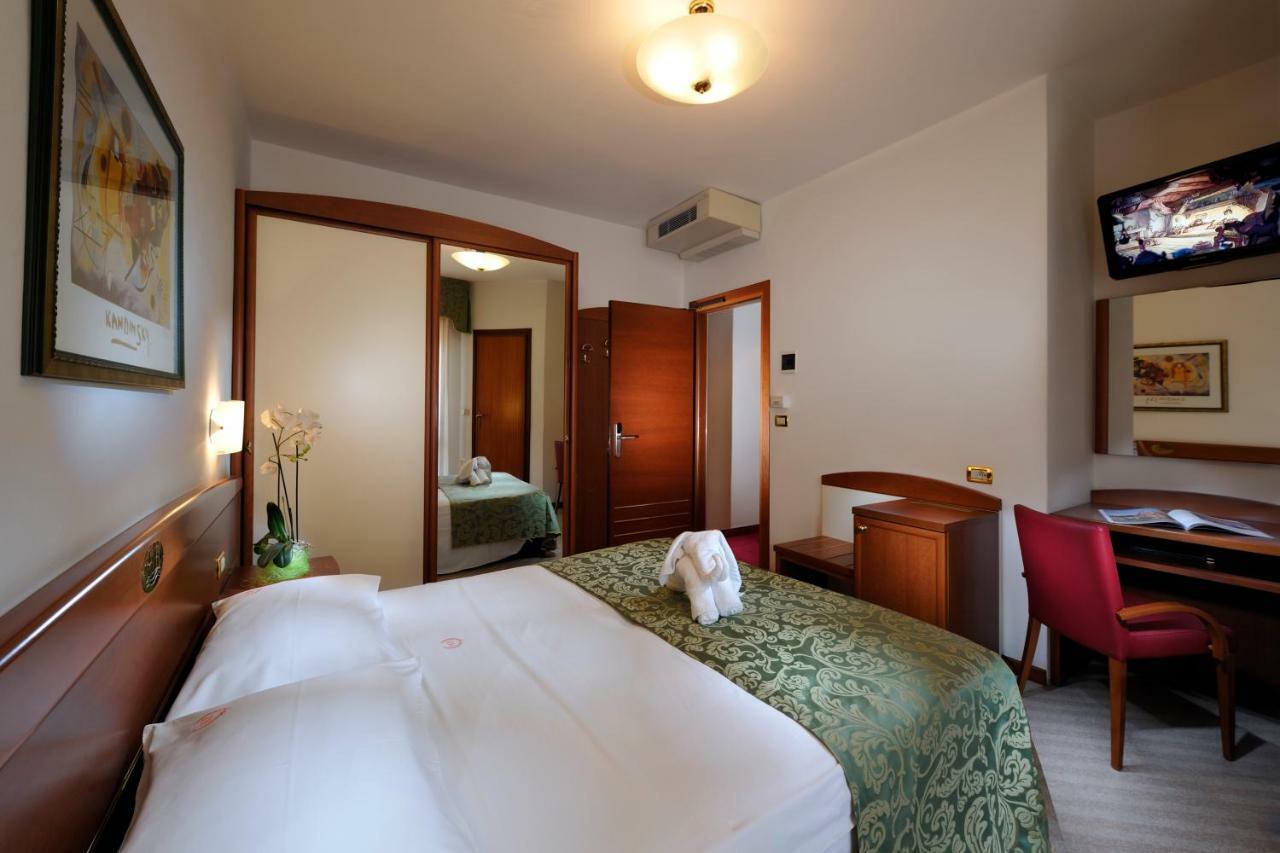 Hotel Eden Bibione Ngoại thất bức ảnh
